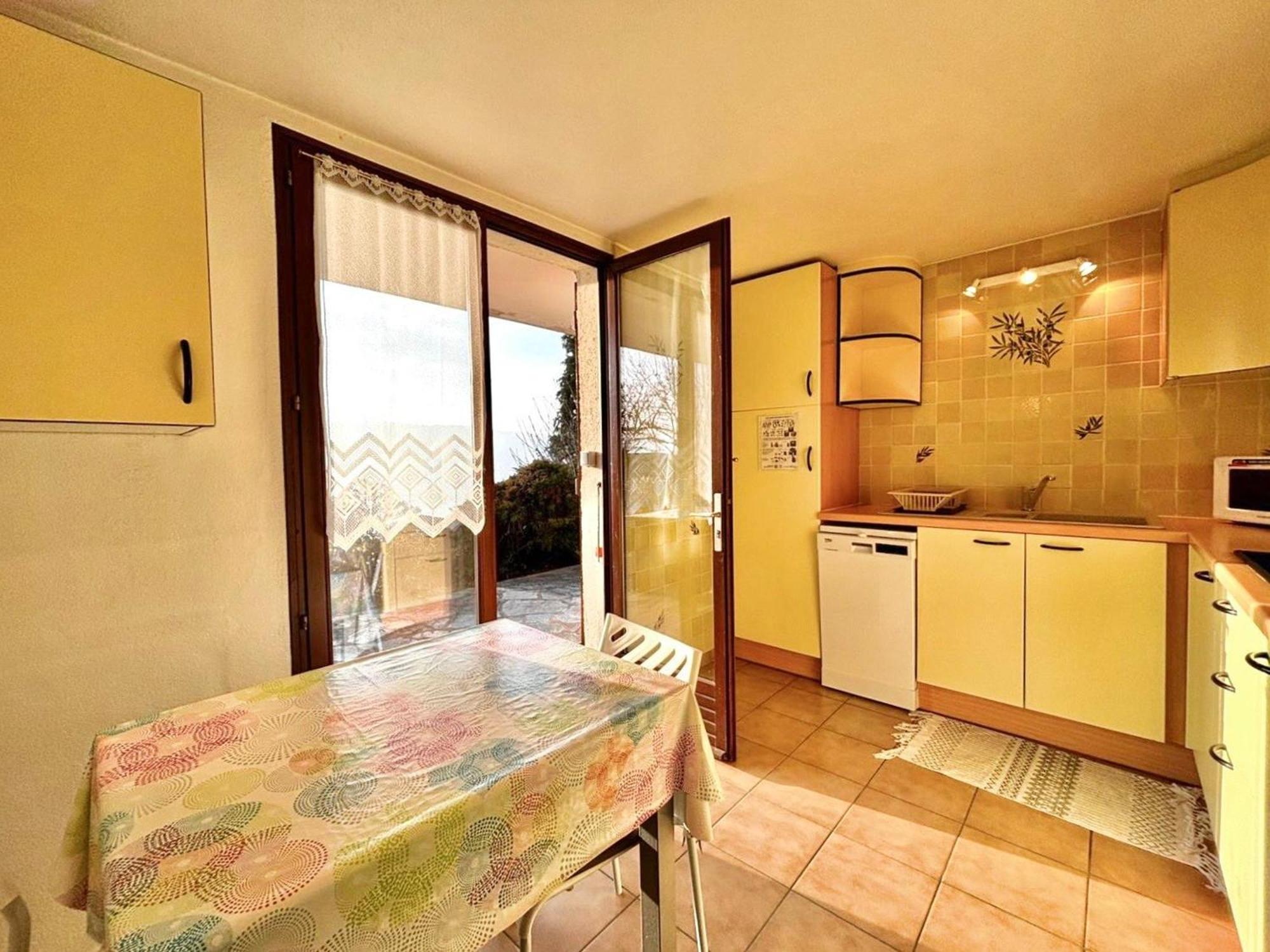 Appartement Confortable Avec Terrasse Et Wifi - Fr-1-432-32 آنسي المظهر الخارجي الصورة